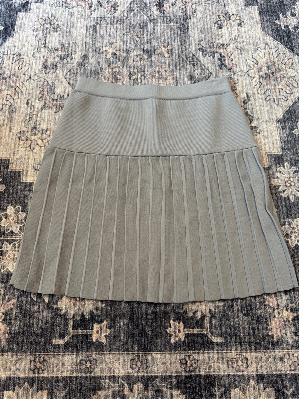 Sincerly Jules Pleated Mini Skirt in Sage